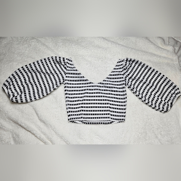 Zara Tops - Zara Cropped Striped Top Size S